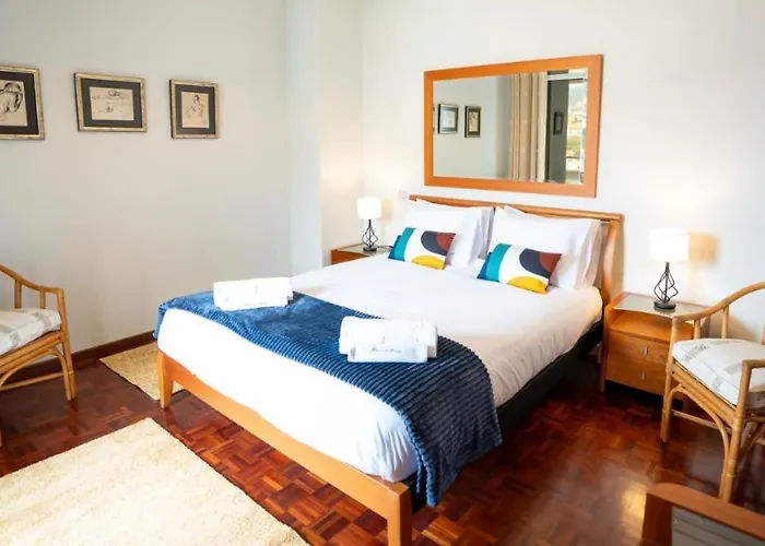 Starry View Chalet *